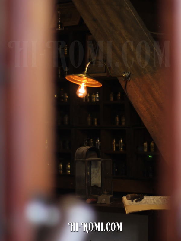 USAヴィンテージ真鍮シェード工業系壁掛ライト/アンティーク照明ブラケット　アンティーク照明＆雑貨　Hi-Romi.com　神戸
